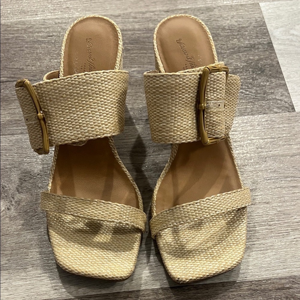 Universal Thread Bristol Mule Heel